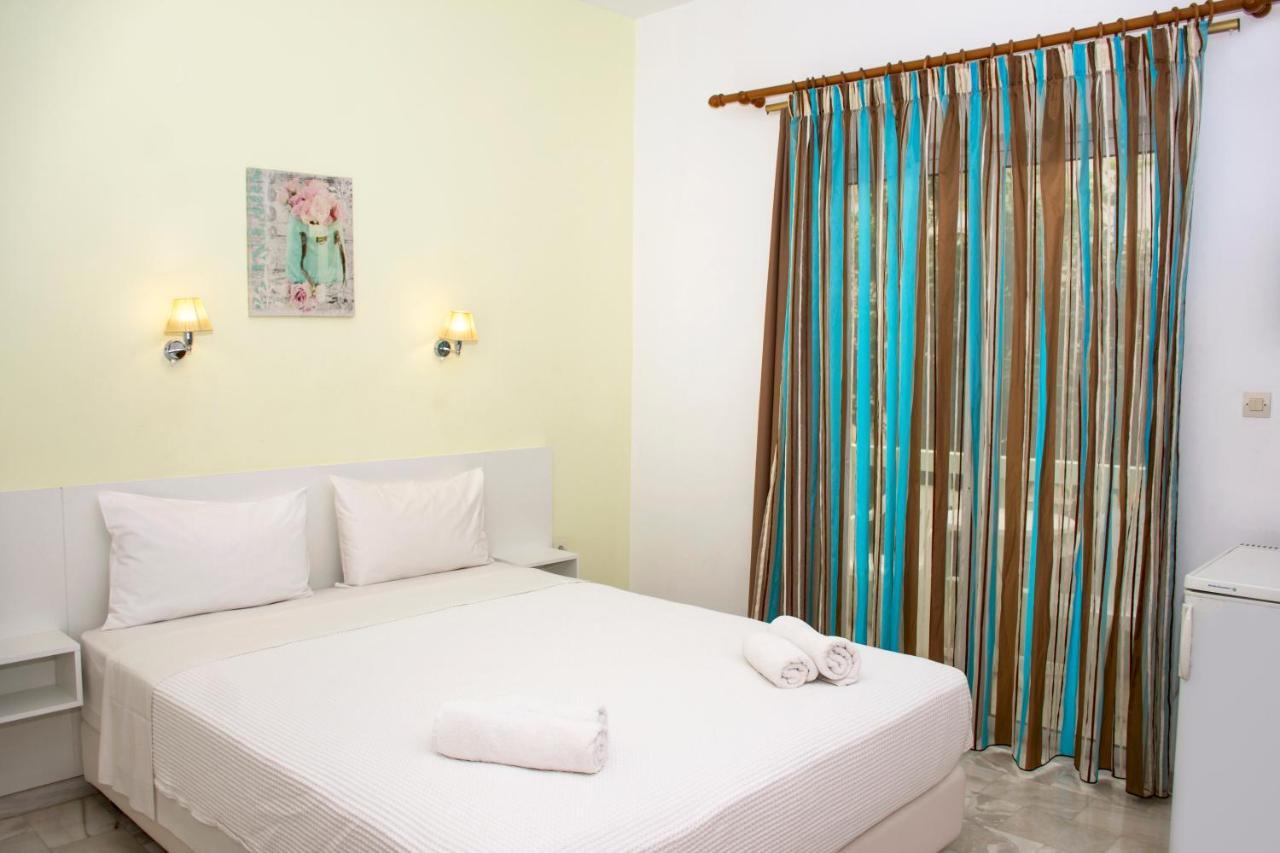 קיסאמוס Revekka Rooms מראה חיצוני תמונה