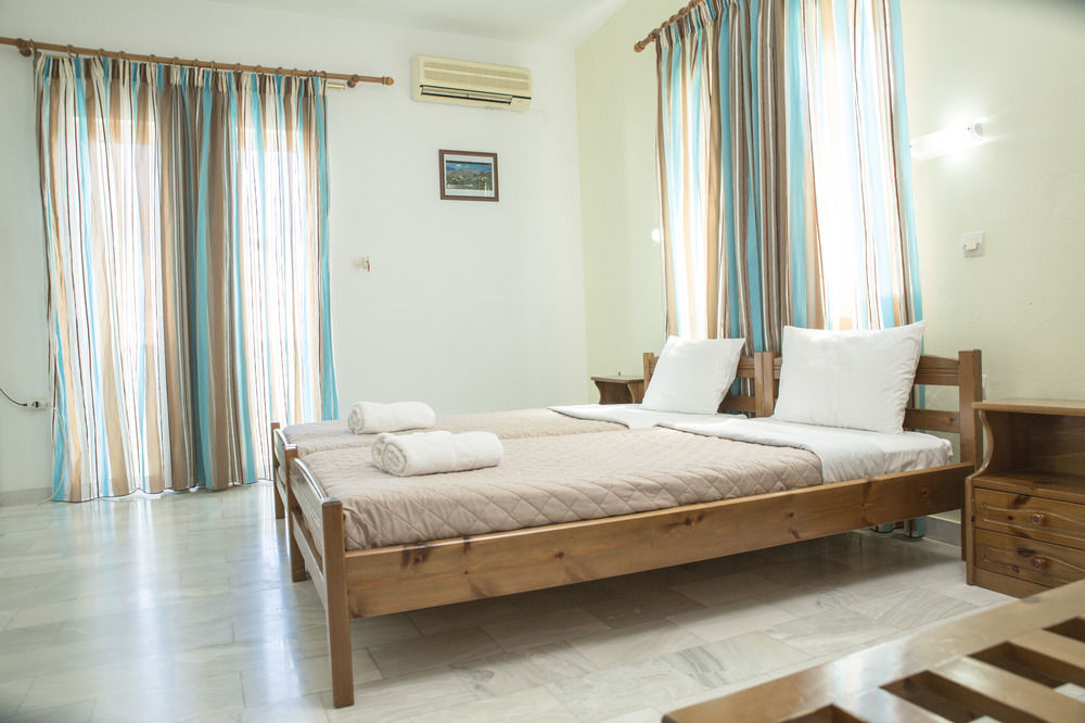 קיסאמוס Revekka Rooms מראה חיצוני תמונה