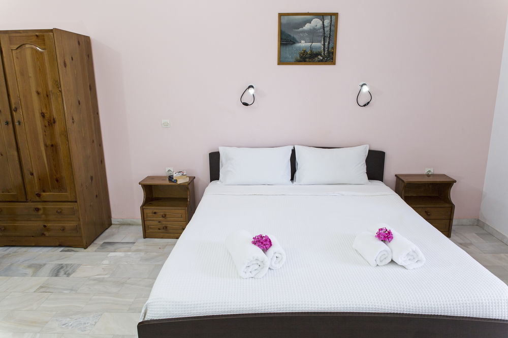 קיסאמוס Revekka Rooms מראה חיצוני תמונה