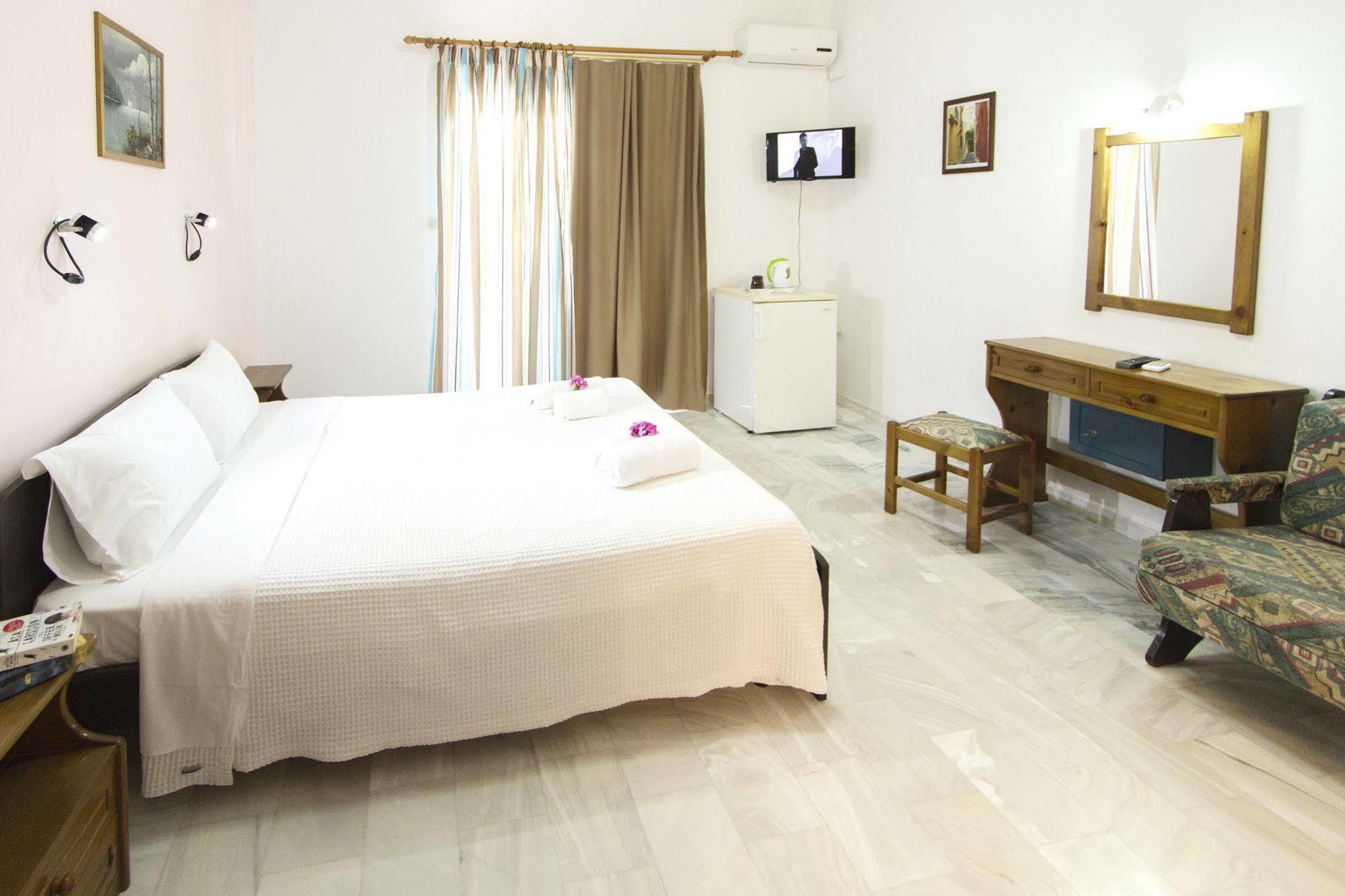 קיסאמוס Revekka Rooms מראה חיצוני תמונה