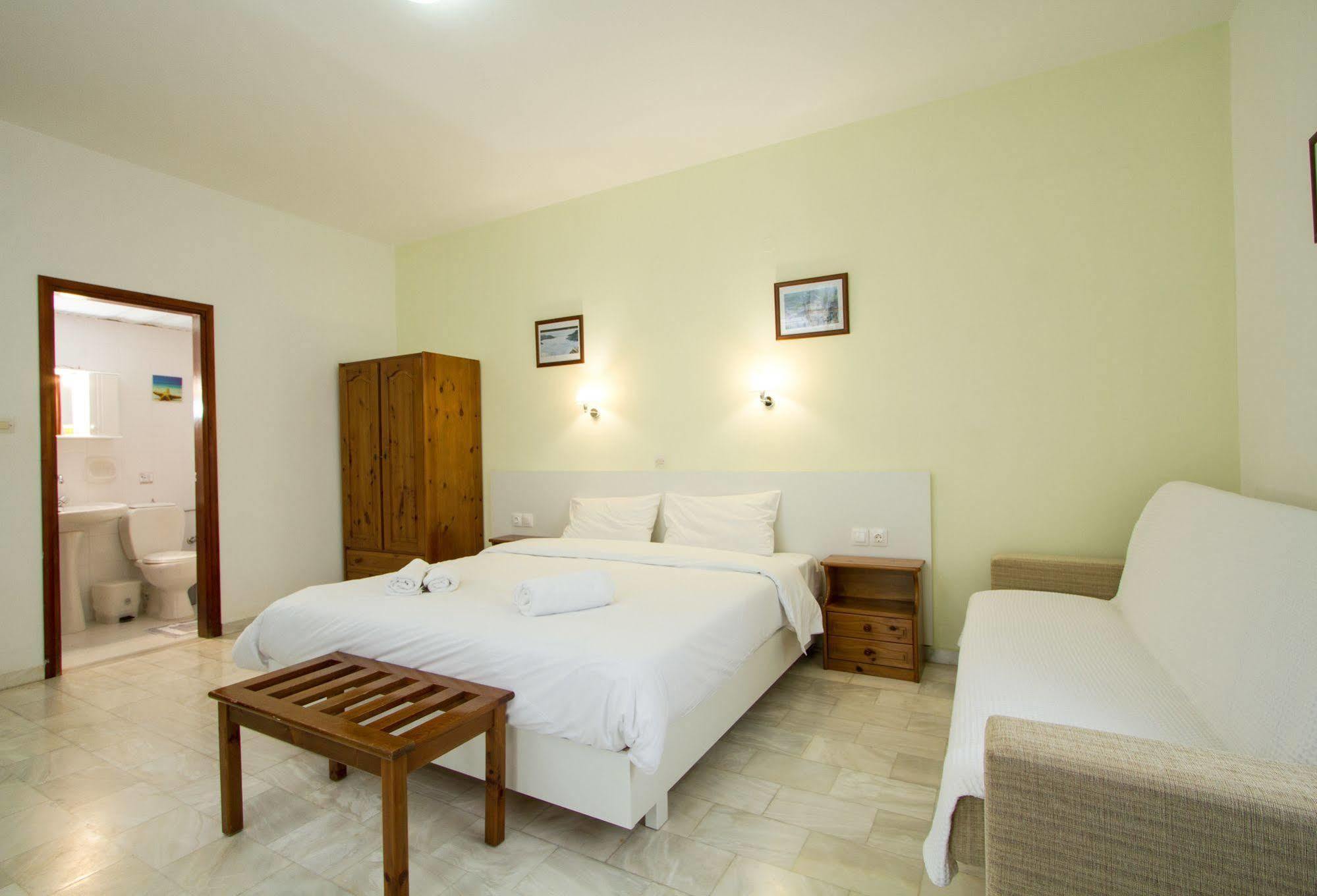 קיסאמוס Revekka Rooms מראה חיצוני תמונה