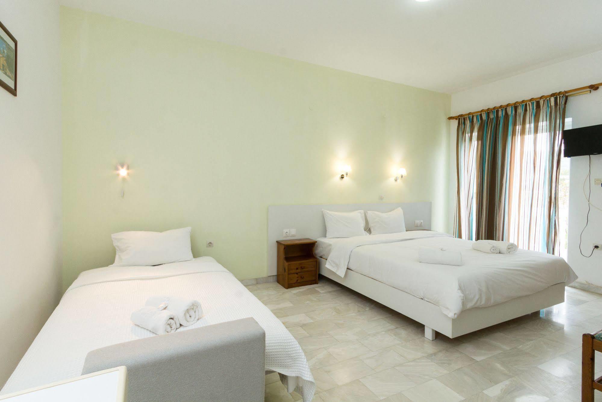 קיסאמוס Revekka Rooms מראה חיצוני תמונה