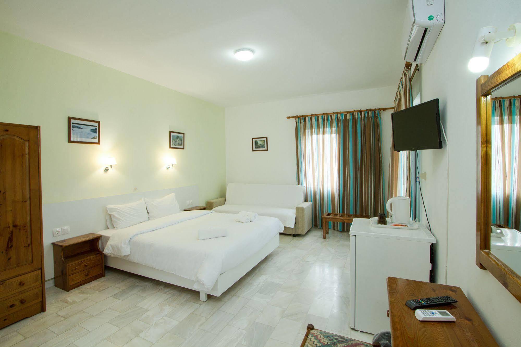 קיסאמוס Revekka Rooms מראה חיצוני תמונה